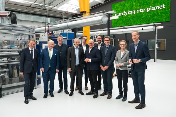 Hengst Filtration eröffnet sein neues TechCenter Filtration 